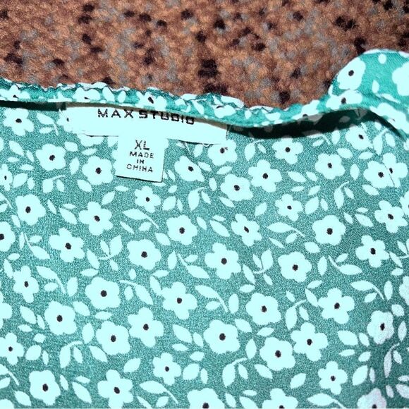 Max studio shirt  - Picture 4 of 7